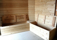 Mobilier sur-mesure en bois pour l’aménagement d’un pool house à Villié-Morgon (69)